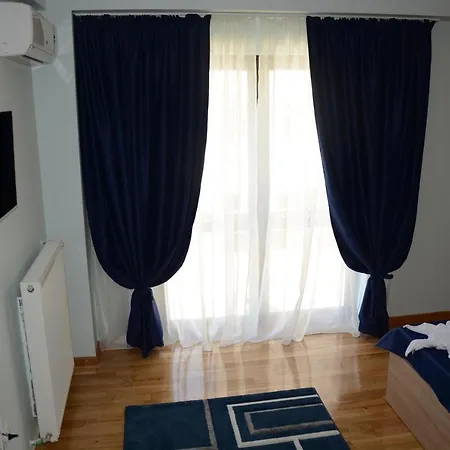 Aless 3 Apartment Mamaia