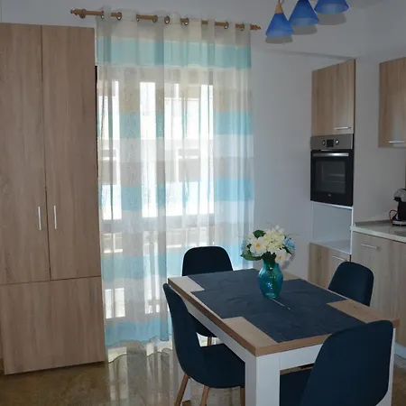 Aless 3 Apartment