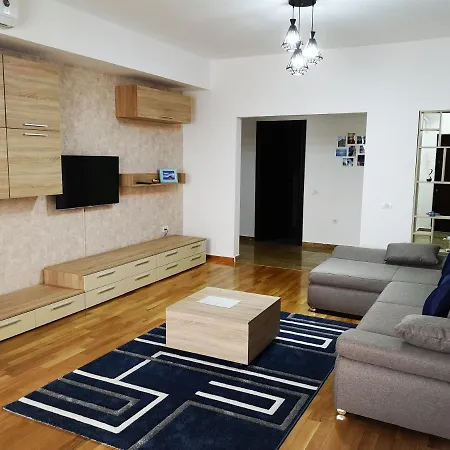 Apartment Aless 3 *